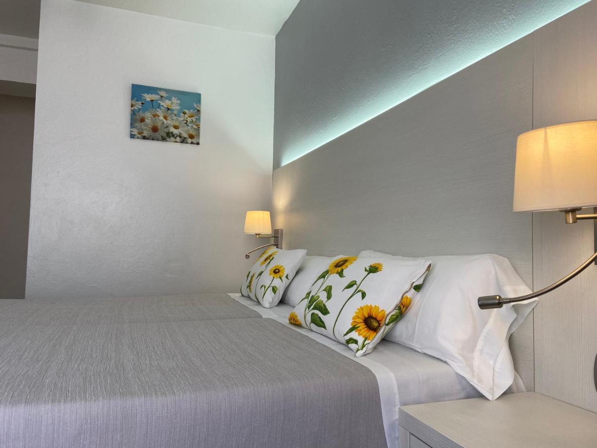 Hostal Pitiusa Ibiza Kültér fotó